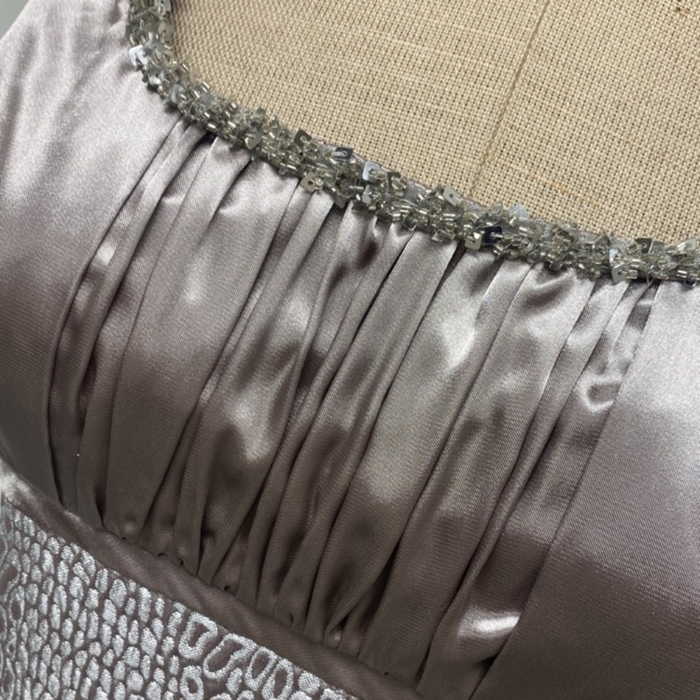 Niteline jacquard dress and jacket - Picture 5 of 7